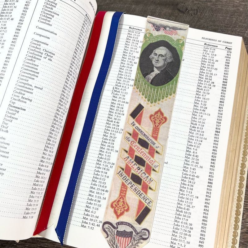 Vintage 1976 Bicentennial Bible 