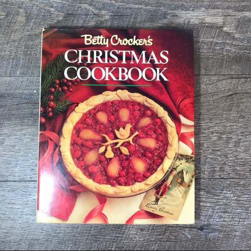 Betty Crocker’s Christmas Cookbook vintage