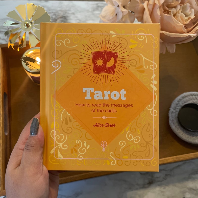 The Essential Book of Tarot