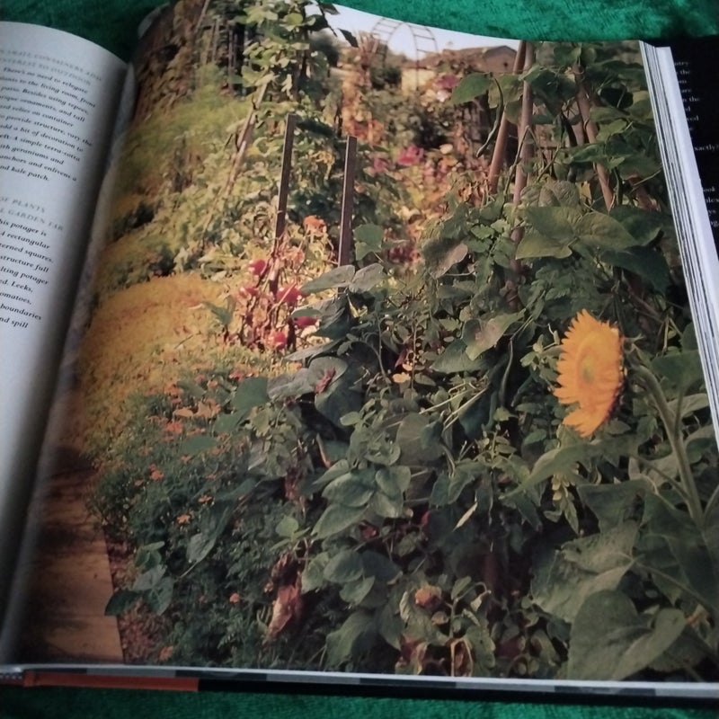 The Garden Design Book