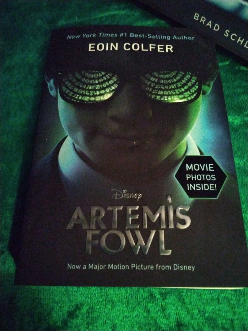 Artemis Fowl Movie Tie-In Edition (Artemis Fowl, Book 1)