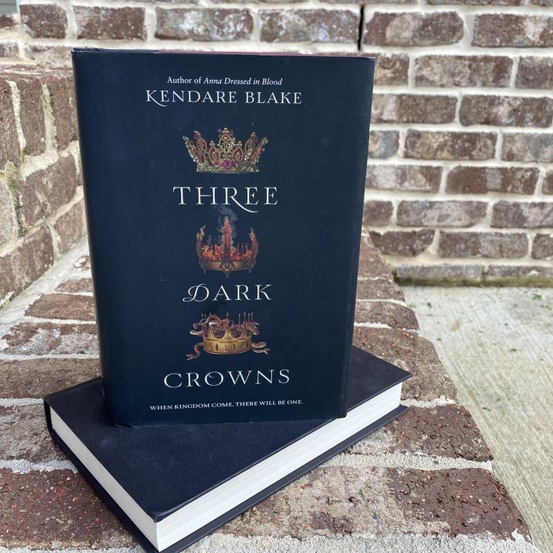 Three Dark Crowns