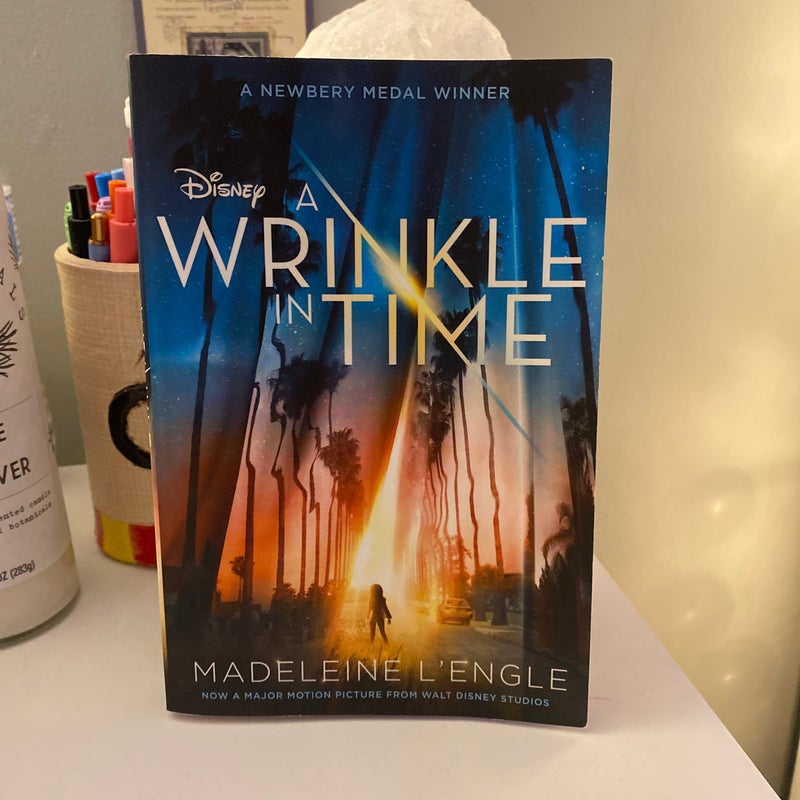 A Wrinkle in Time Movie Tie-In Edition