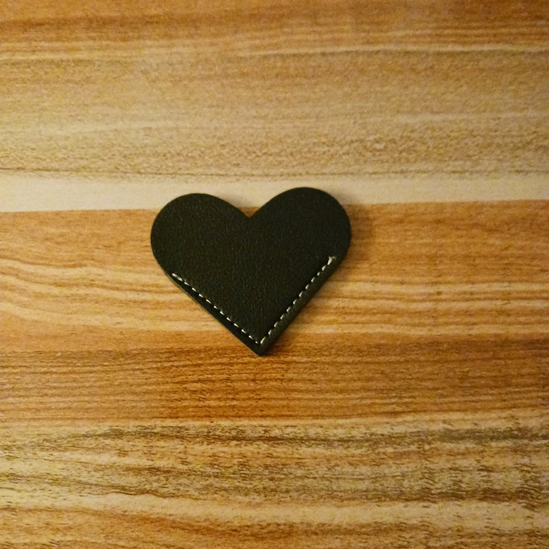 Leather Hearts Bookmark Corner 