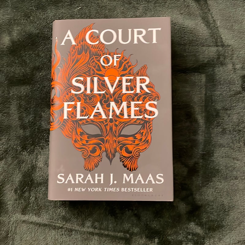 A Court of Silver Flames