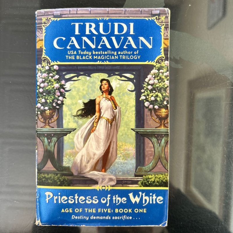 Priestess of the White