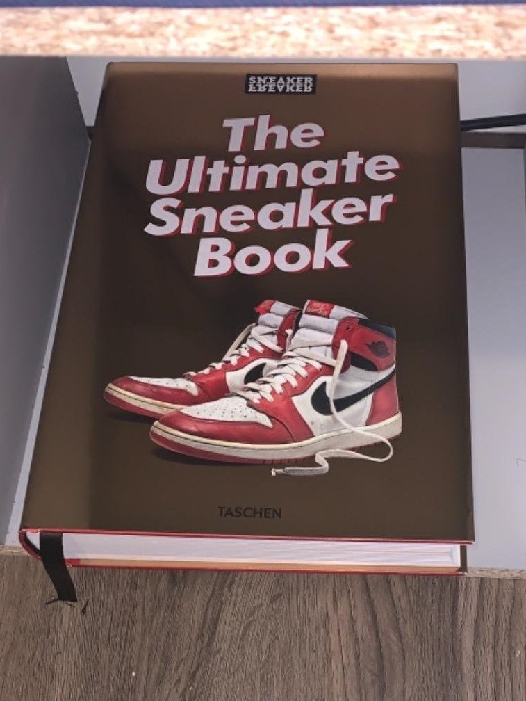 Sneaker Freaker. the Ultimate Sneaker Book