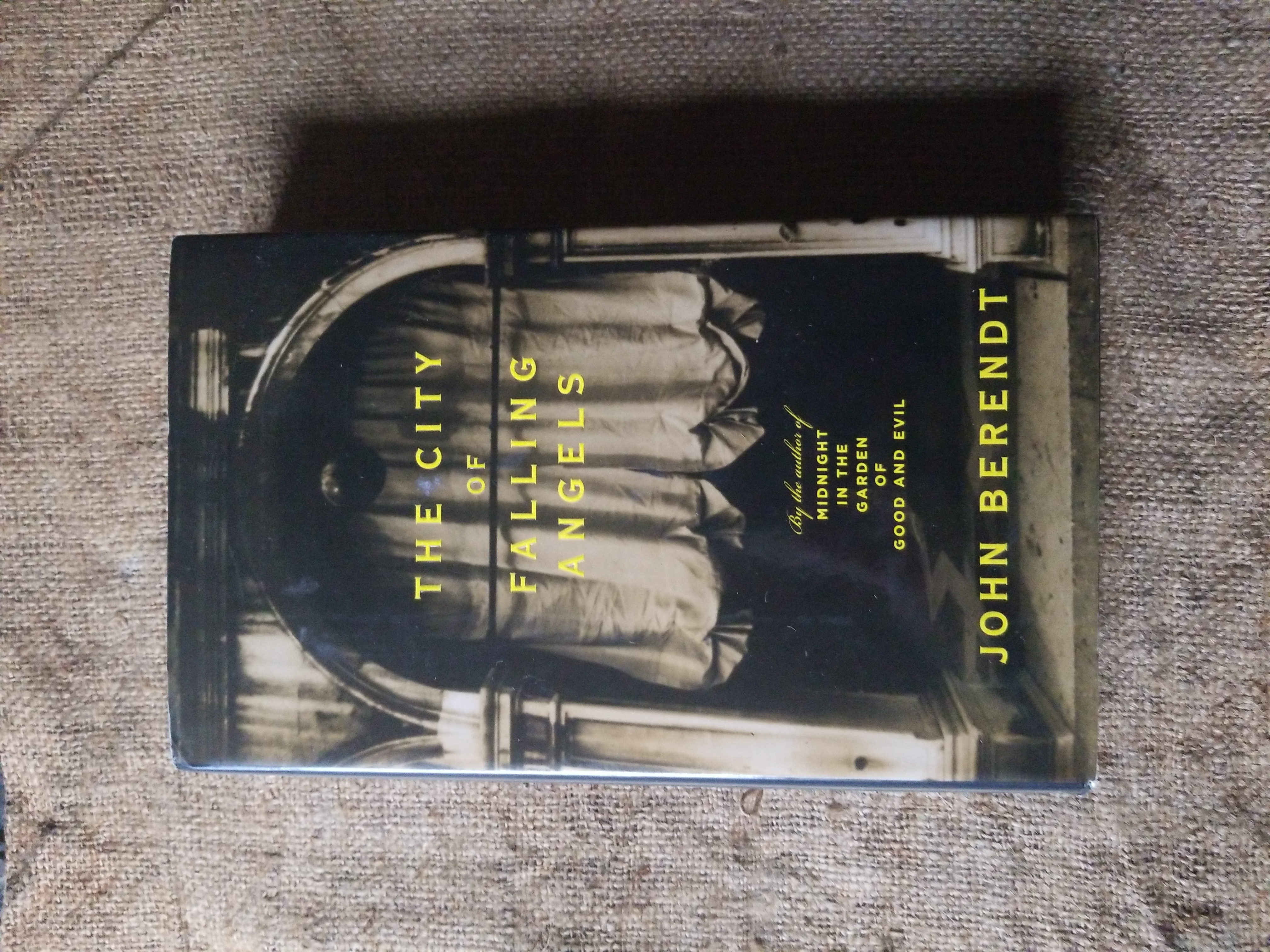 The City of Falling Angels