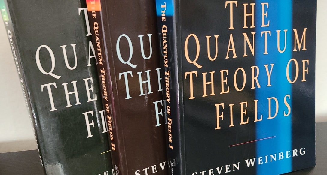 The Quantum Theory of Fields (The Quantum Theory of Fields 3