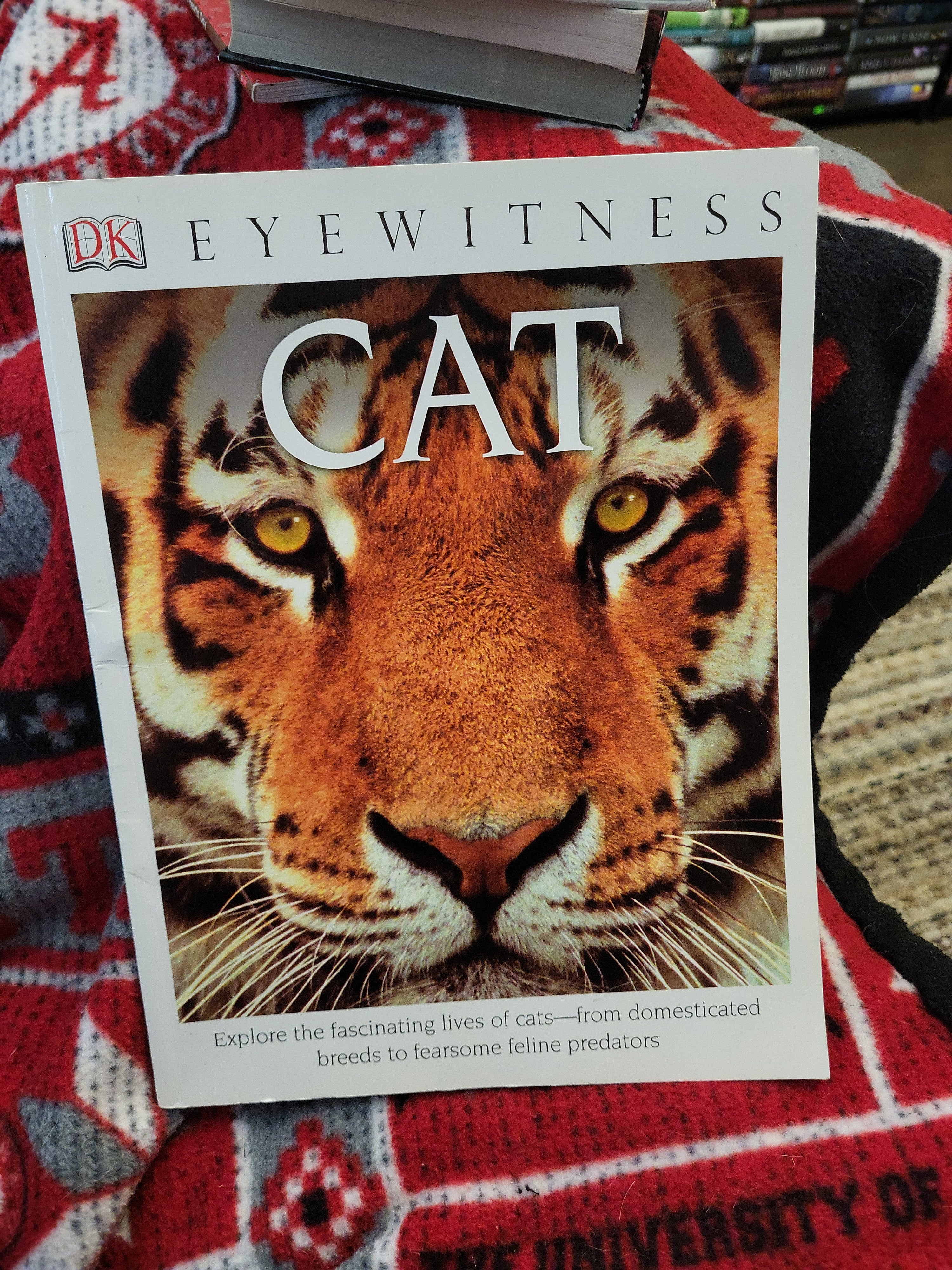 DK Eyewitness Books Cat