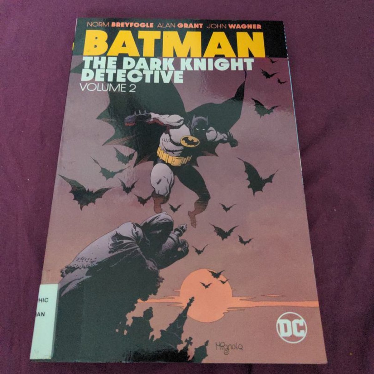 Batman Dark Knight Detective Vol 2 by Mike W. Barr, Julianna Ferriter ...