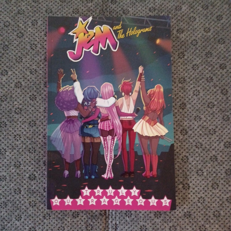 Jem and the Holograms, Vol. 5: Truly Outrageous