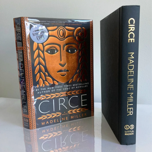 SIGNED Circe Rare 2018 First Edition 1st Printing