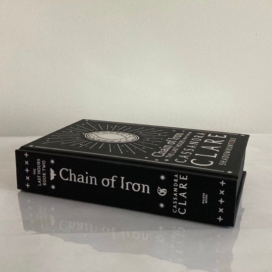 Chain of Iron ~ Fairyloot Special Edition