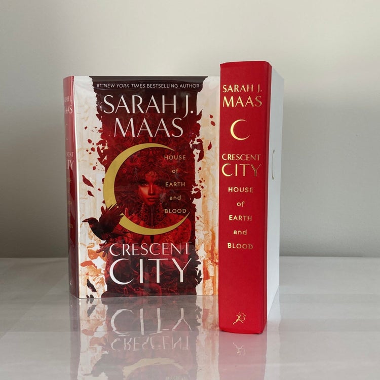 SIGNED Crescent City: House of Earth and Breath First Edition 1st Printing!!