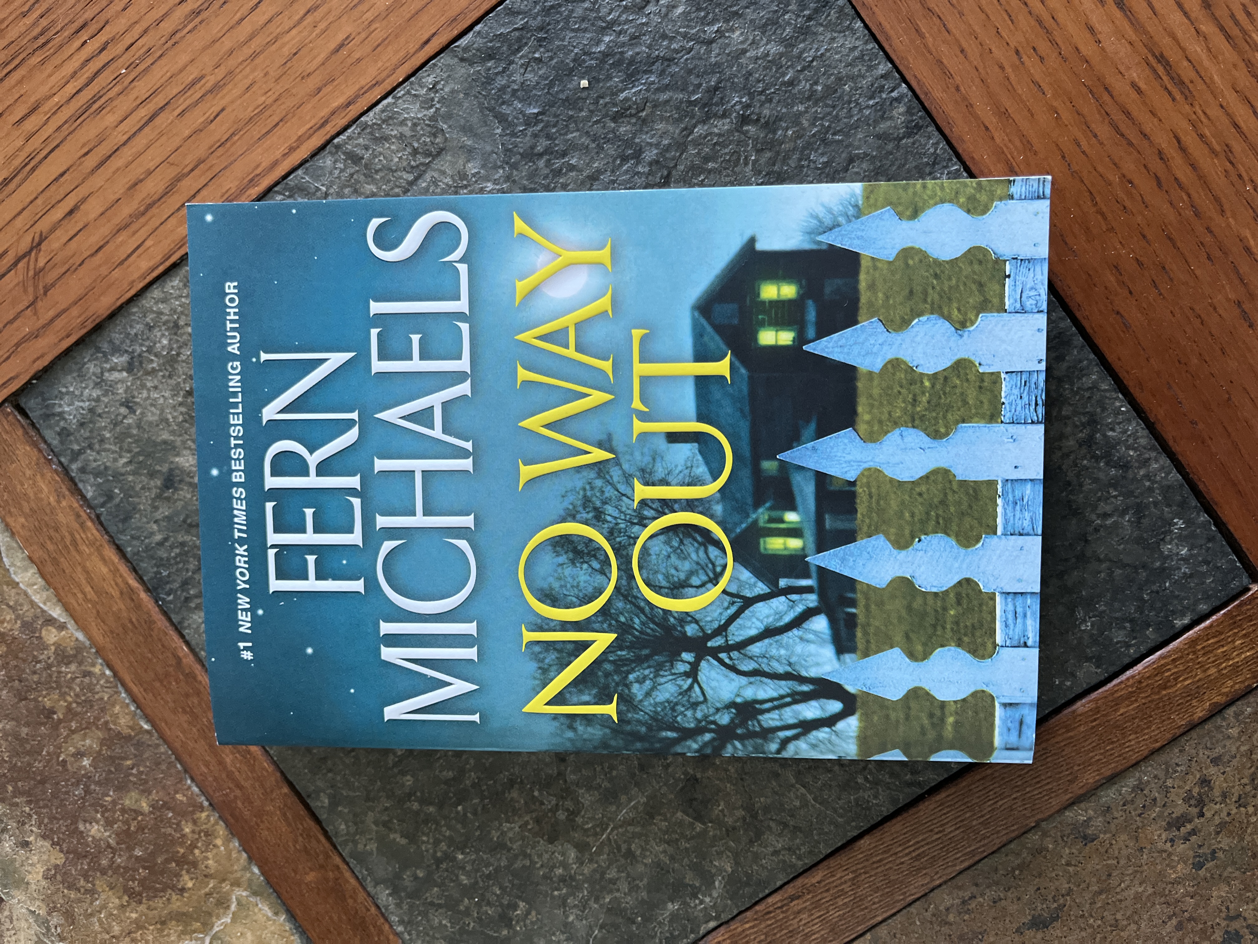 Sale image for f785d35e-6a2a-419f-9d78-b5eff21c32e2-A4AwAaTPVqPaIuKOUHBwplOW63j1