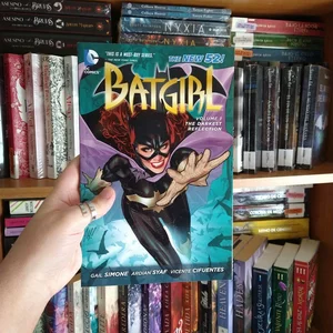 Batgirl Vol. 1: the Darkest Reflection (the New 52)