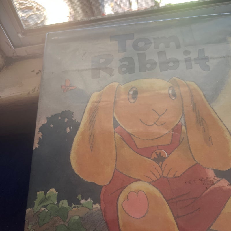 Tom Rabbit by Martin Waddell
