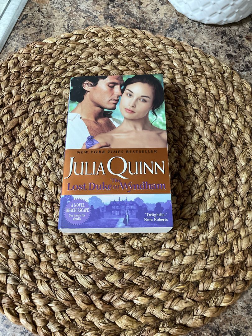 Sale image for b380d2ae-3ed5-43c8-850d-a2b485e96035-AhFxDBNTfoaAfKfNkH4H8sWhLyk2