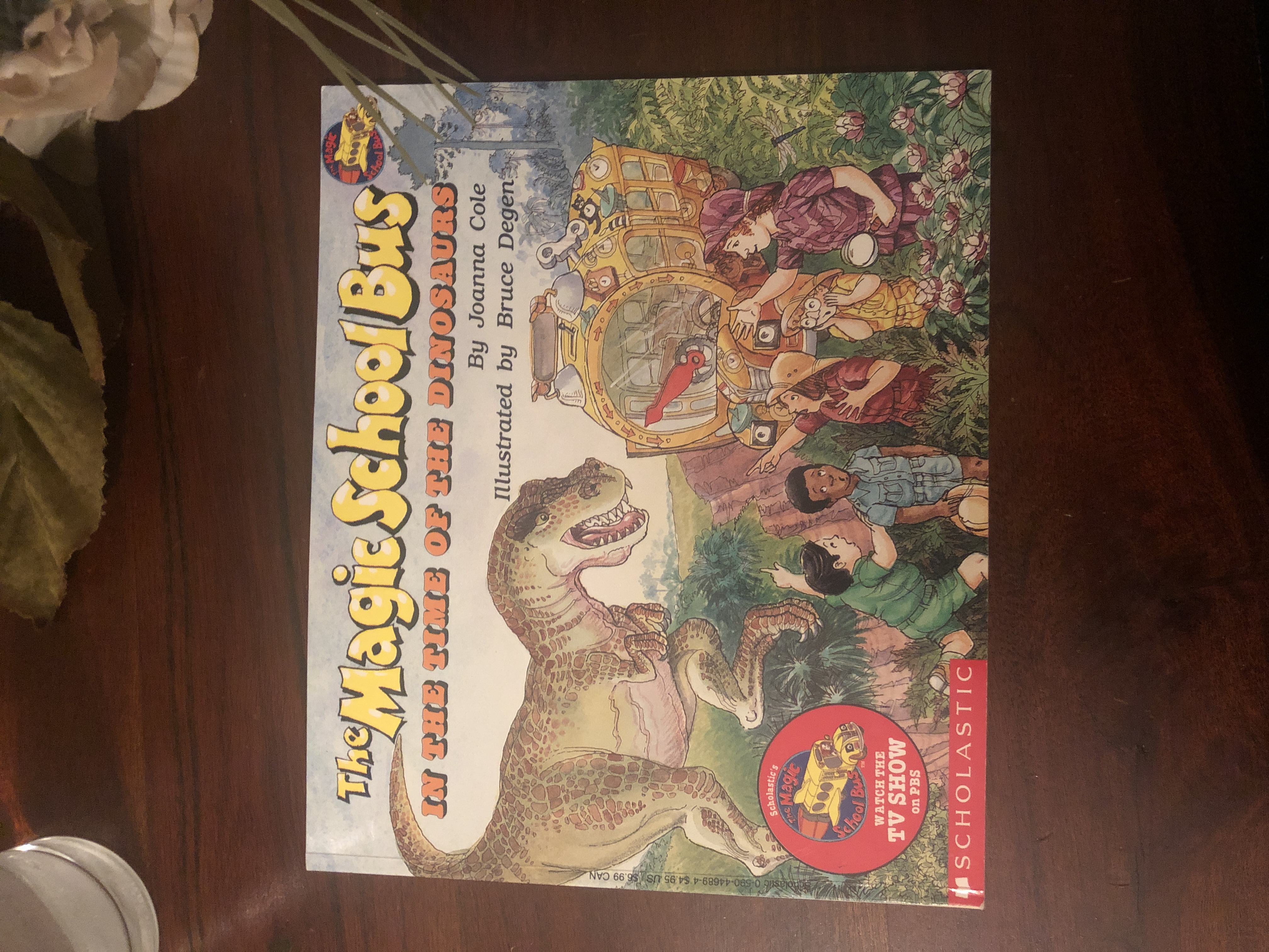 The Magic School Bus in the Time of the Dinosaurs