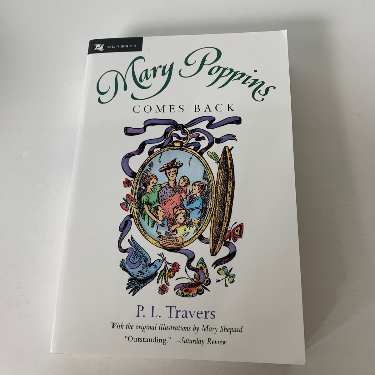 Mary Poppins Comes Back by P. L. Travers