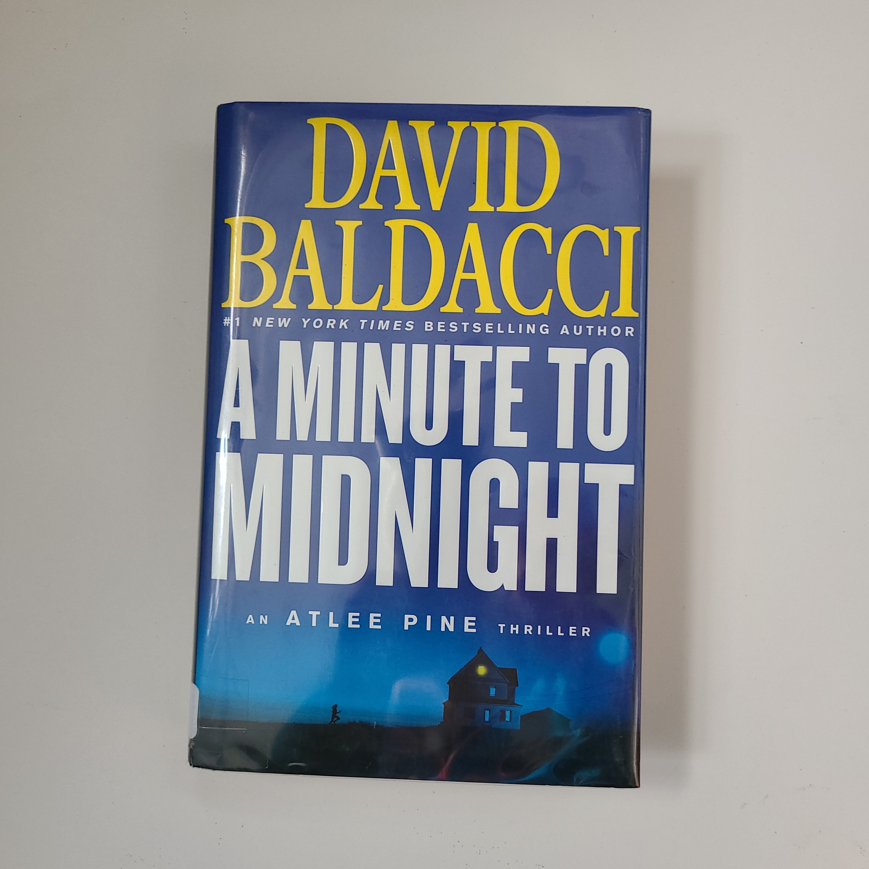 Sale image for 61164ab5-c890-4ca0-b206-2394794cd4a0-B0xWoI4WsZbCoW6CrQ1ShF4UR3j2