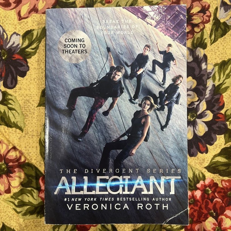 Allegiant Movie Tie-In Edition