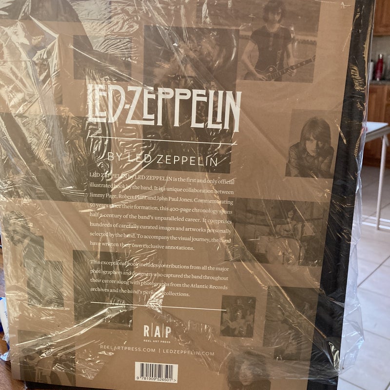 Led Zeppelin by Led Zeppelin