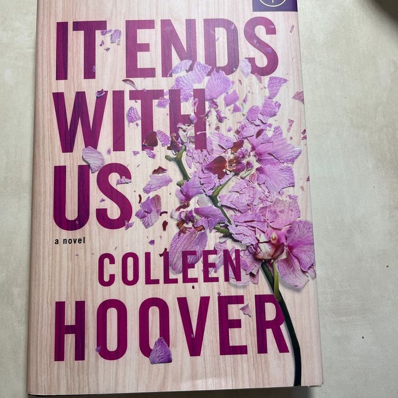 it-ends-with-us-by-colleen-hoover-hardcover-pangobooks