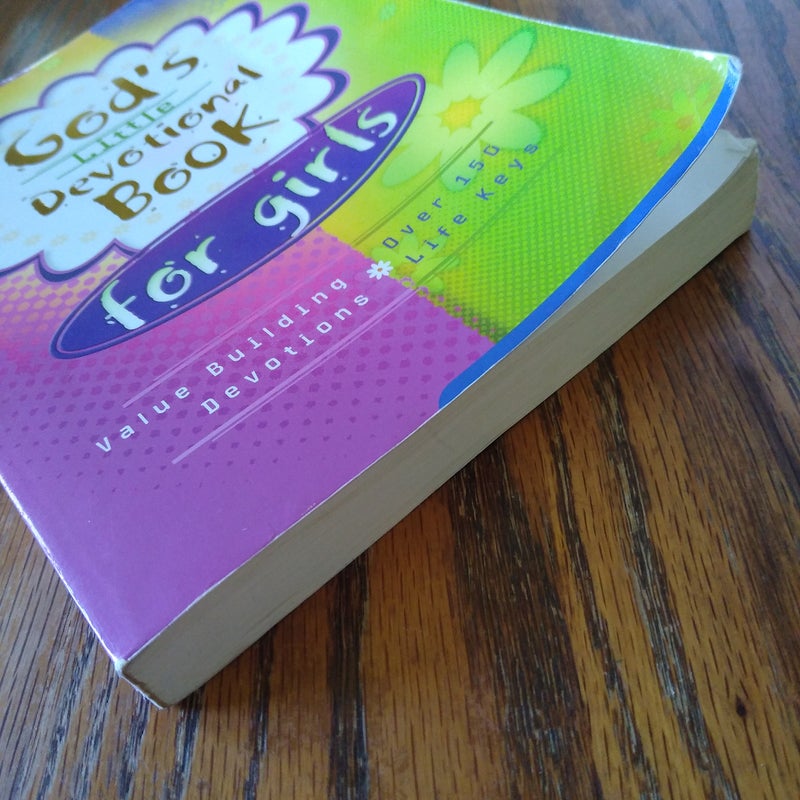 God's Little Devotional Book for Girls