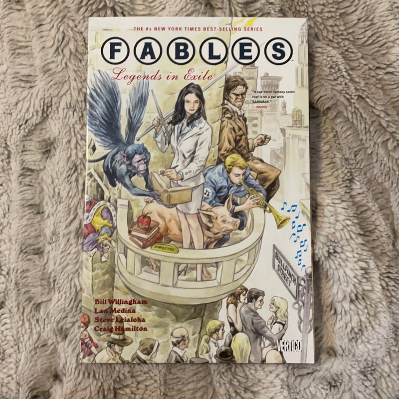 Fables Vol. 1: Legends in Exile