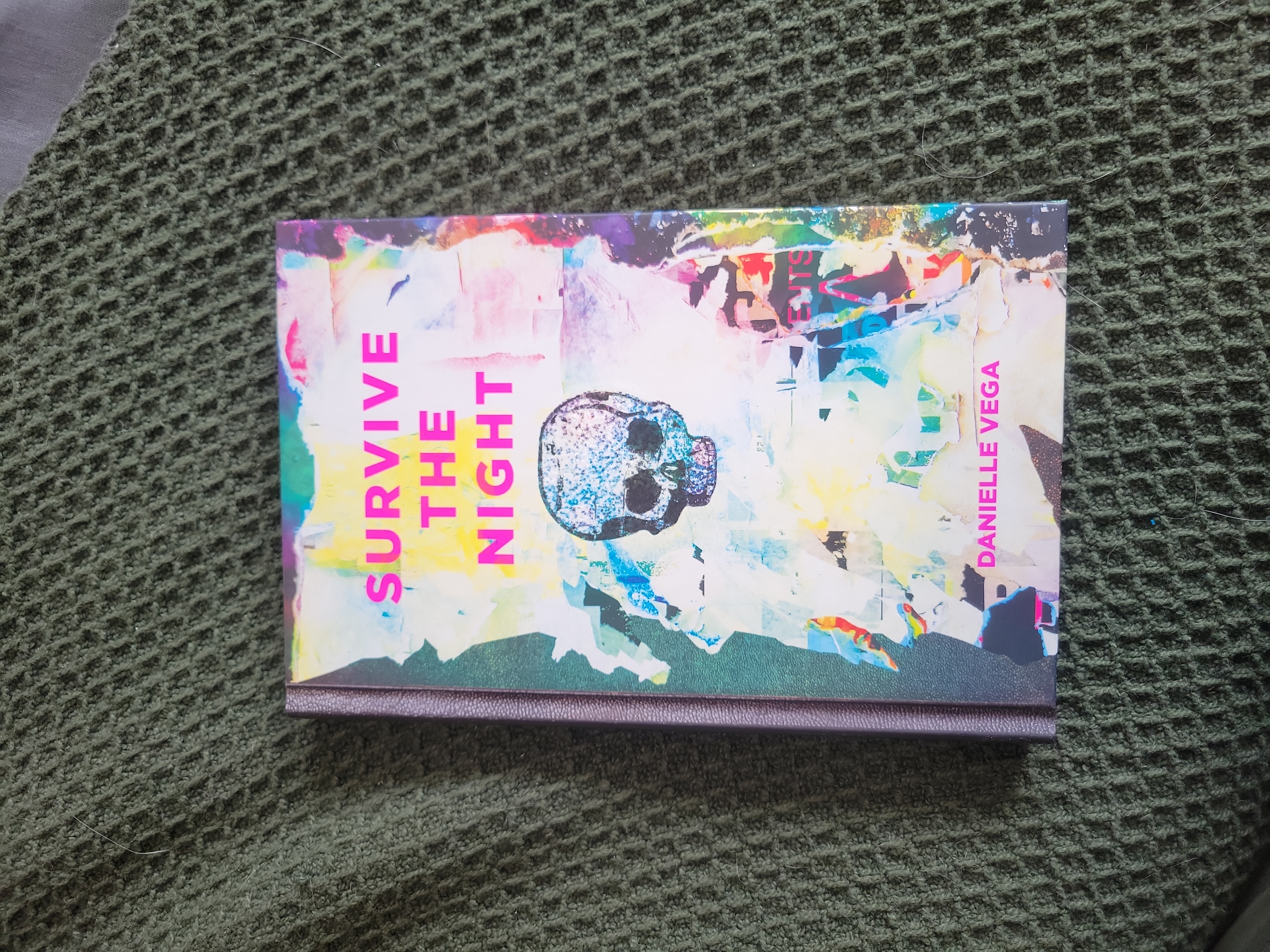 Sale image for 5fb8f3e4-5025-4eaf-b7b3-a7384bcfd300-Bqzmxw8HnSOKGOBuABq5yHQot1D3