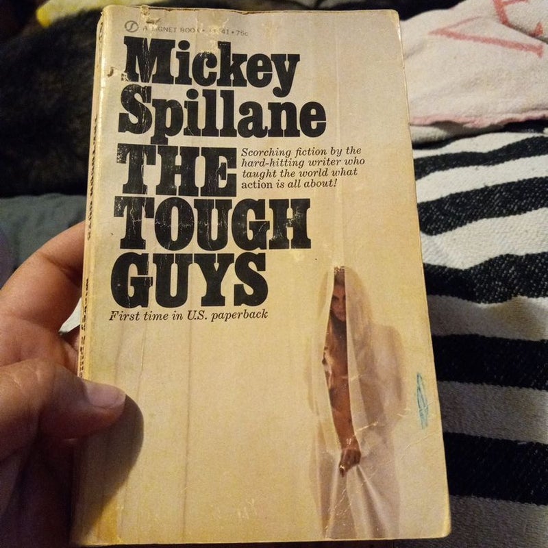 7 book Mickey Spillane vintage pulp paperback bundle 