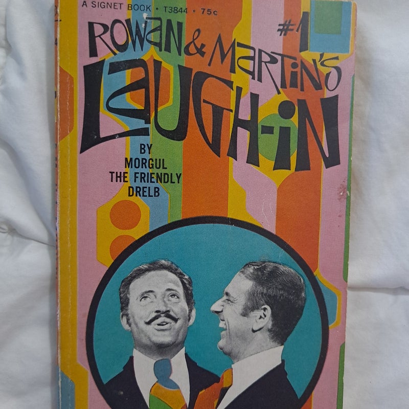 Rowan & Martin's Laugh-in paperback humor book by Morgul Good Condition 