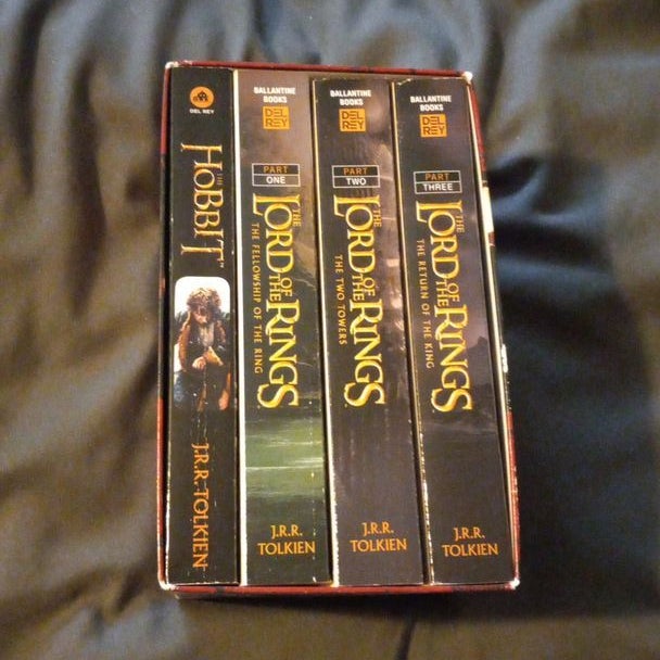 J. R. R. Tolkien 4-Book Boxed Set: the Hobbit and the Lord of the Rings