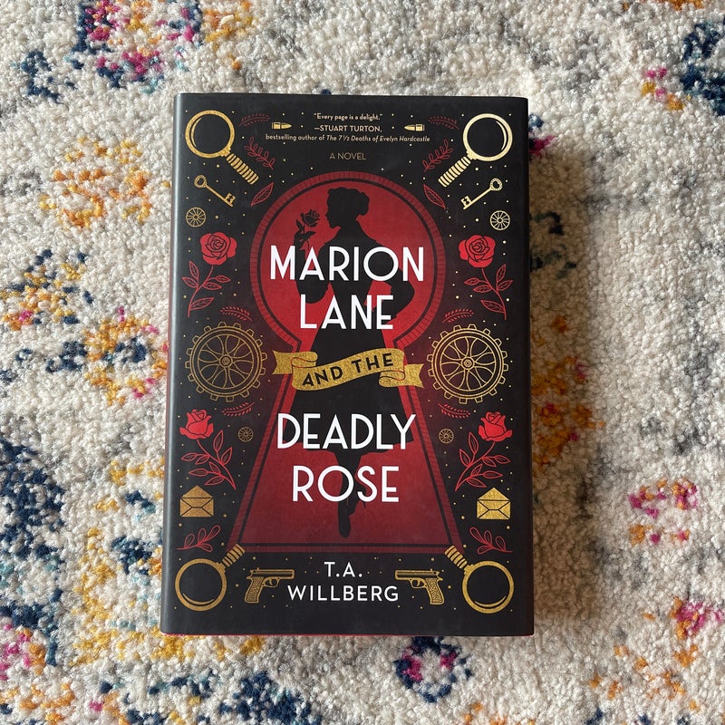 Marion Lane and the Deadly Rose