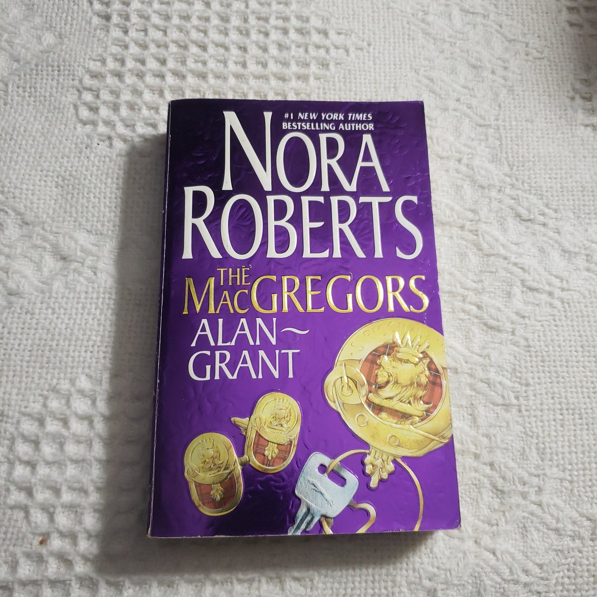 The MacGregors: Alan and Grant by Nora Roberts