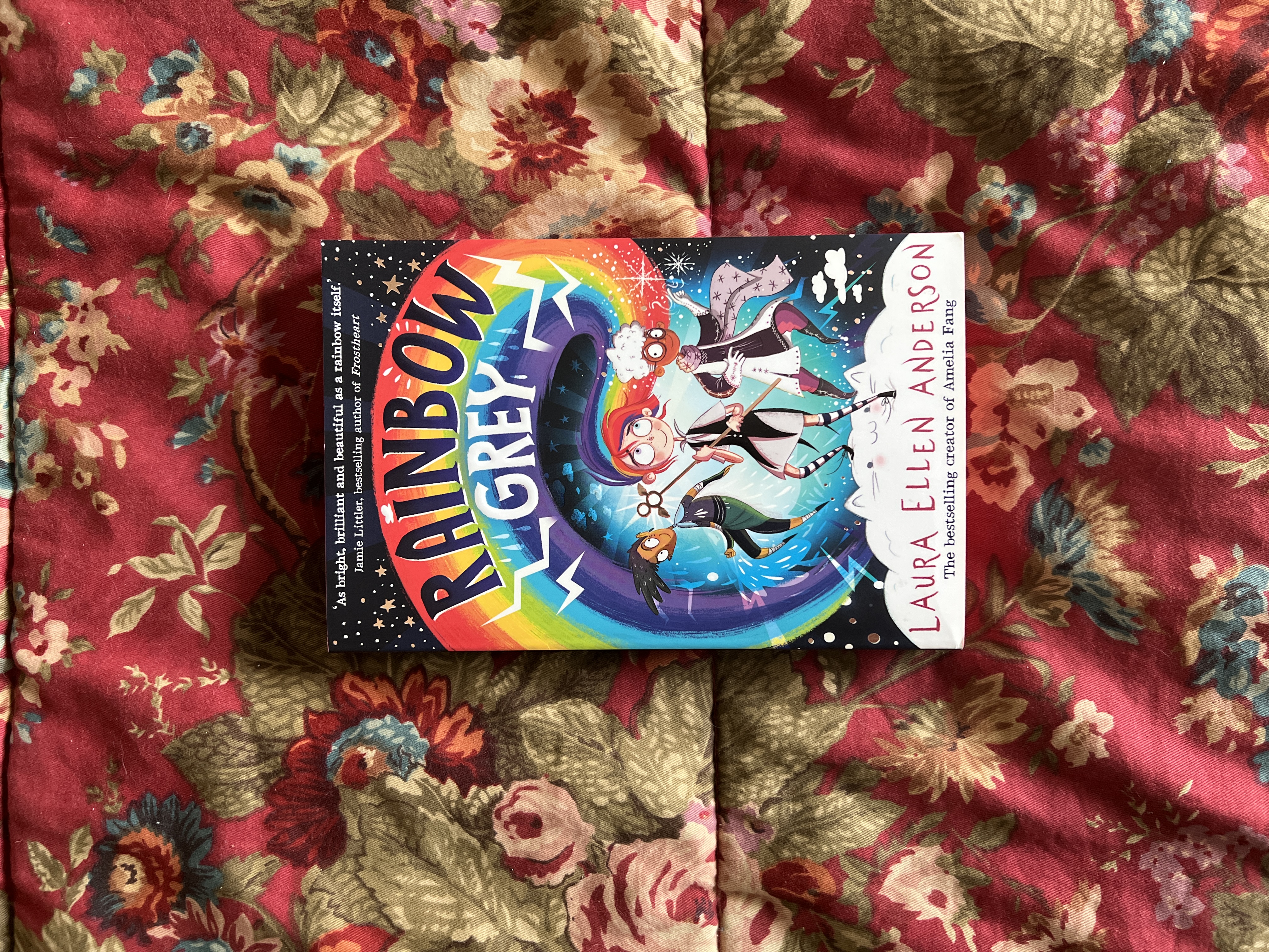 Rainbow Grey (Rainbow Grey Series)