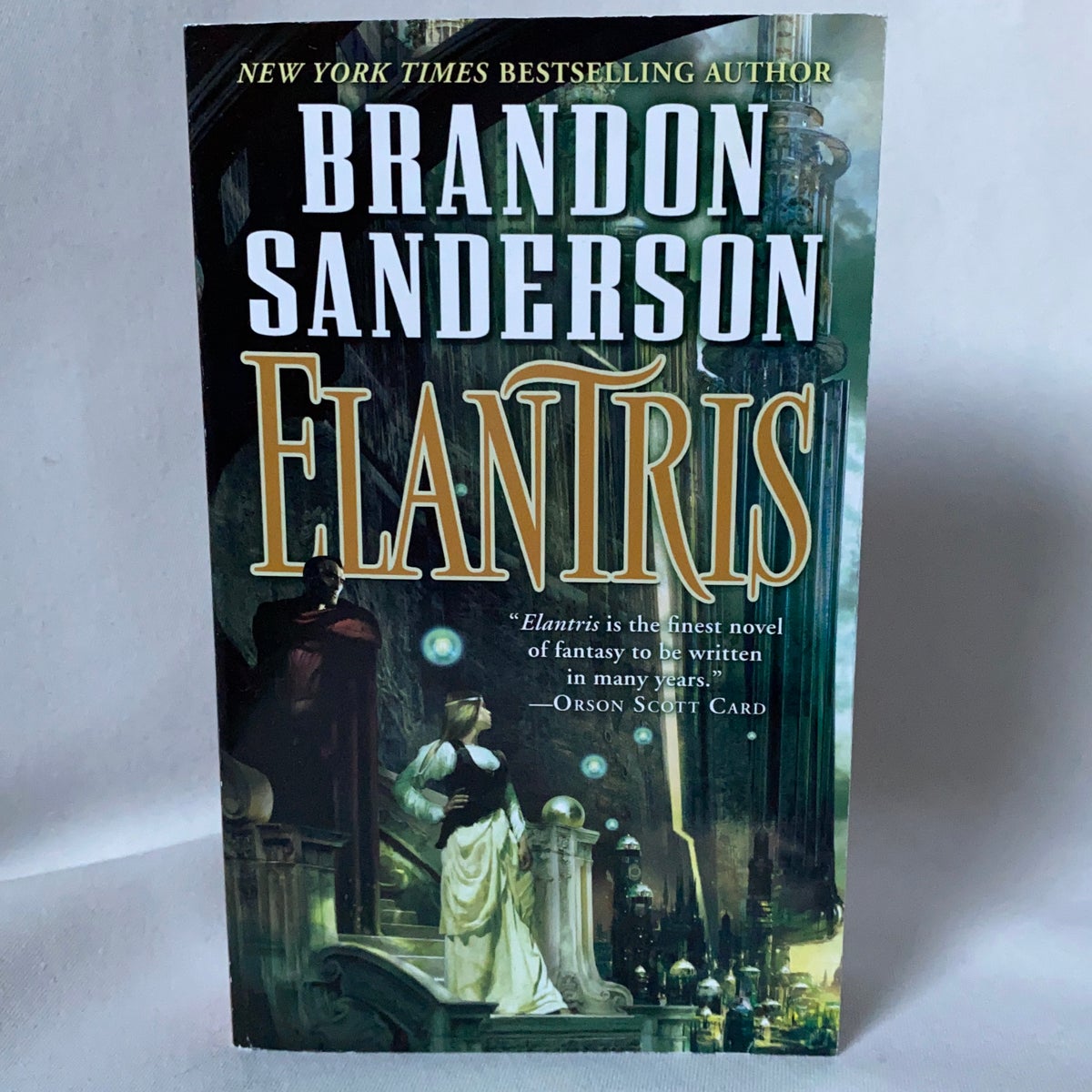 Livro Elantris - Sanderson Brandon (papel)