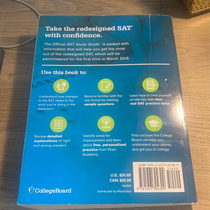 Official SAT Study Guide (2016 Edition)