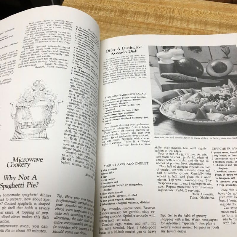 Southern Living Annual Recipes, 1981