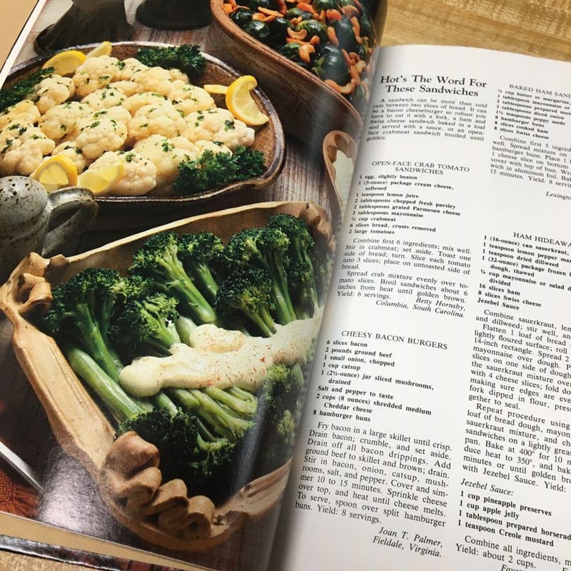 Southern Living Annual Recipes, 1981