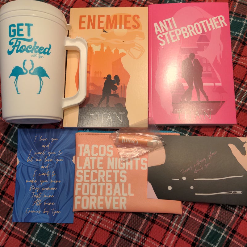 Hello Lovely Box with Tijan - Enemies & Anti-Stepbrother