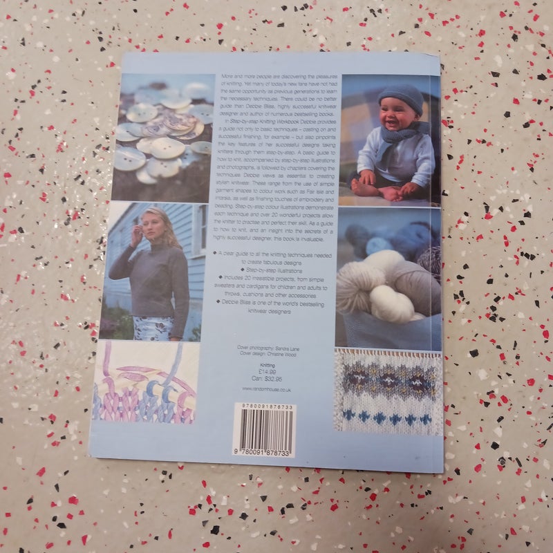 StepbyStep Knitting Workbook by Debbie Bliss, Paperback Pangobooks