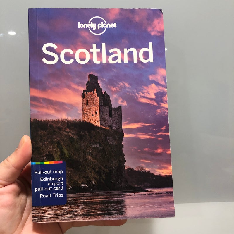 Lonely Planet Scotland 11