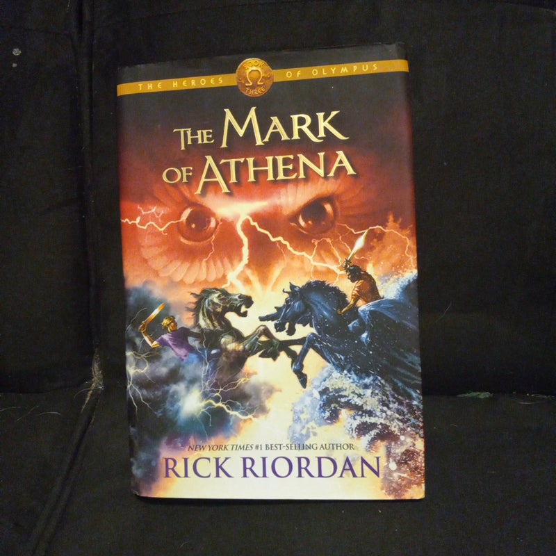 Heroes of Olympus, the, Book Three the Mark of Athena (Heroes of Olympus, the, Book Three)