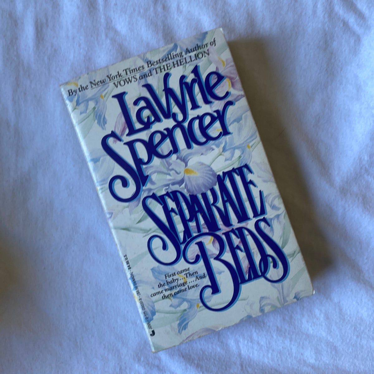 Separate Beds by LaVyrle Spencer, Paperback Pangobooks