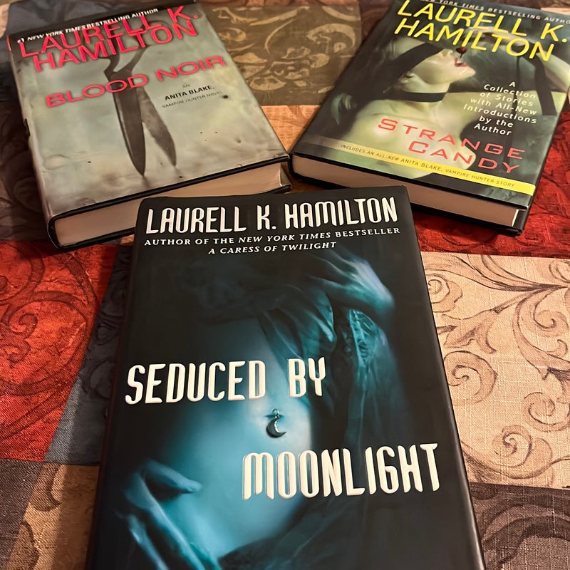 Blood Noir, Strange Candy & Seduced by Moonlight (Laurell K. Hamilton Book Bundle #6)