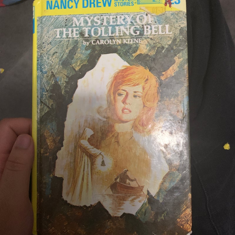 Nancy Drew 23: Mystery of the Tolling Bell