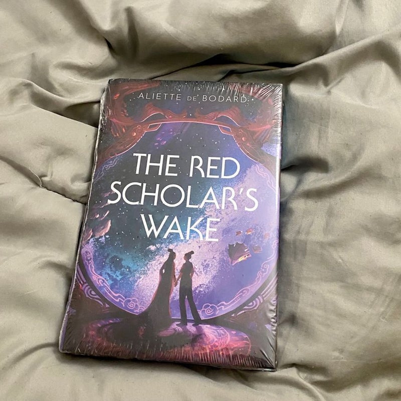 The Red Scholars Wake Illumicrate Exclusive Signed Edition 